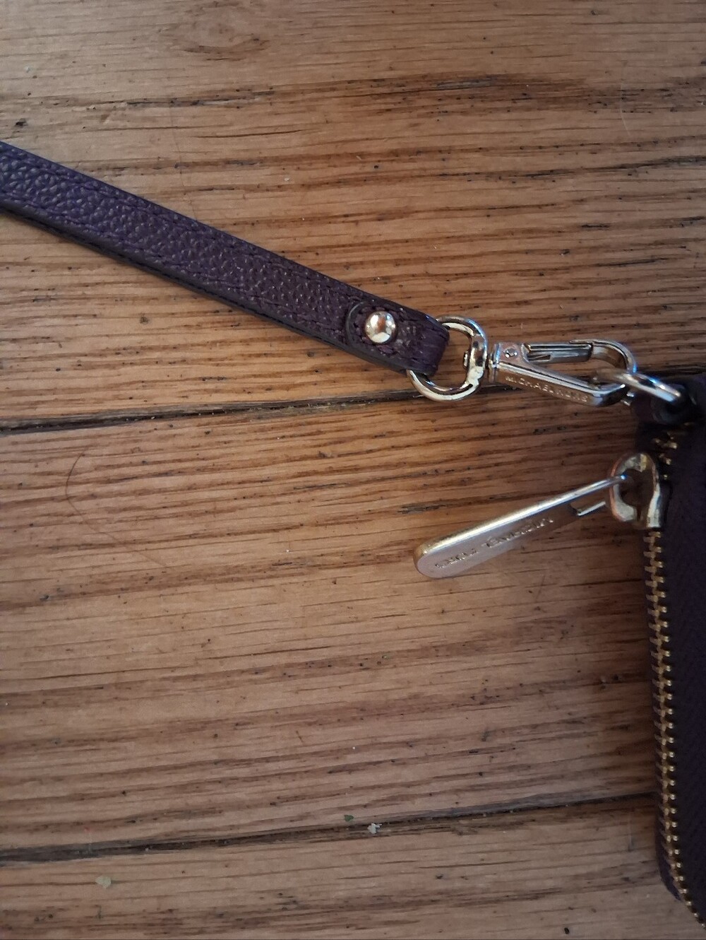 Michael Kors Purple Leather Zip Wallet Wristlet - Picture 4 of 10